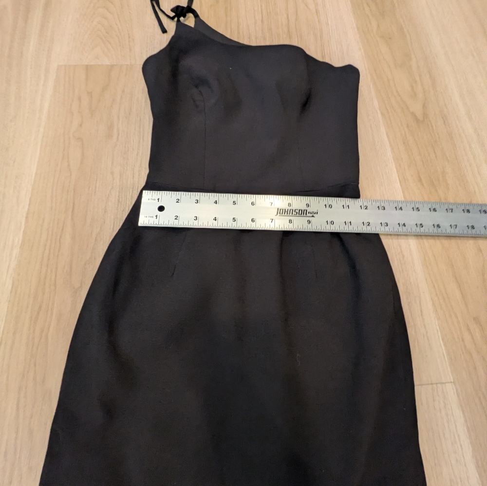 Helsi Black Cocktail Dress With Stunning Sparkle Chain Bottom Size XS - Picture 4 of 7